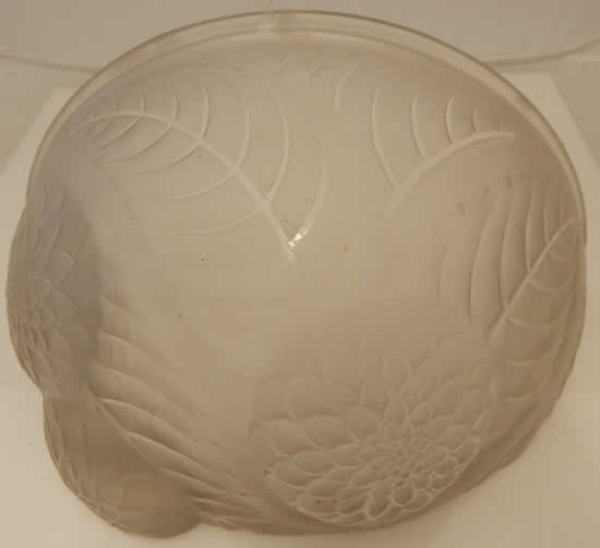 R. Lalique Dahlias Sconce