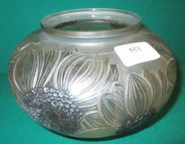 R. Lalique Dahlias Vase