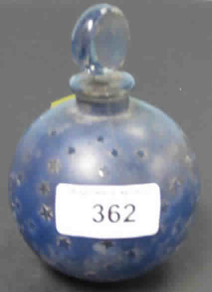 R. Lalique Dans La Nuit Perfume Bottle