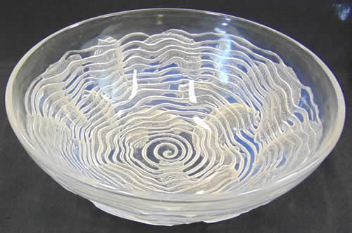 R. Lalique Dauphins Bowl