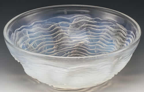 R. Lalique Dauphins Bowl
