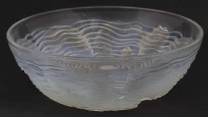 R. Lalique Dauphins Bowl