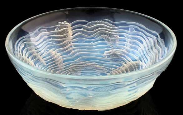R. Lalique Dauphins Bowl