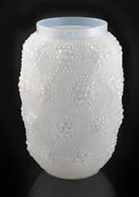 R. Lalique Davos Vase