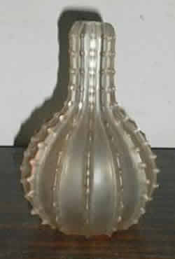 R. Lalique Dentele Vase