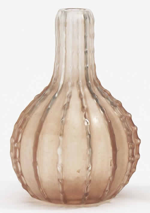 R. Lalique Dentele Vase