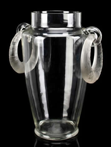 R. Lalique Deux Anneaux Lezards Vase