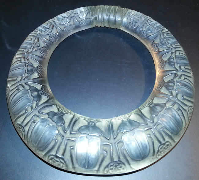 R. Lalique Deux Anneaux Scarabees Vase