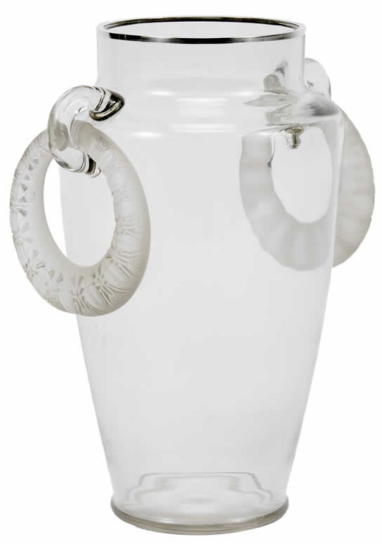 R. Lalique Deux Anneaux Scarabees Vase