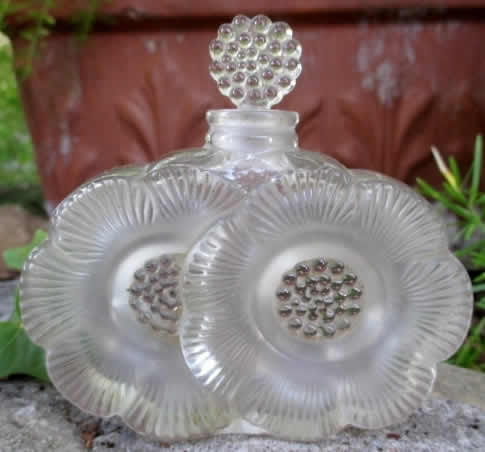 R. Lalique Deux Fleurs Perfume Bottle