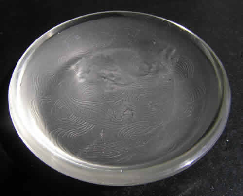 R. Lalique Deux Zephyrs Ash Receiver