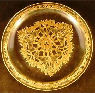 R. Lalique Dogs Plate