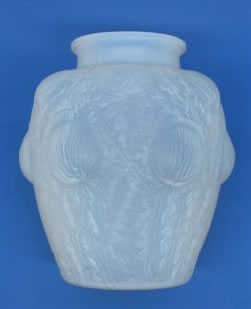 R. Lalique Domremy Vase