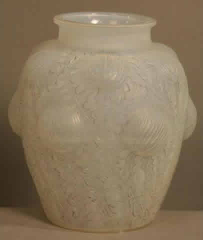 R. Lalique Domremy Vase