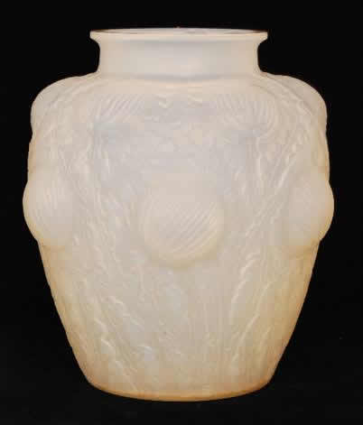 R. Lalique Domremy Vase