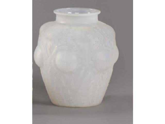 R. Lalique Domremy Vase