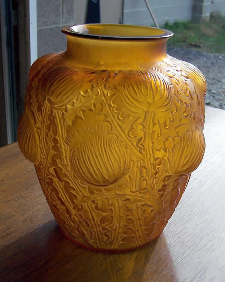 R. Lalique Domremy Vase