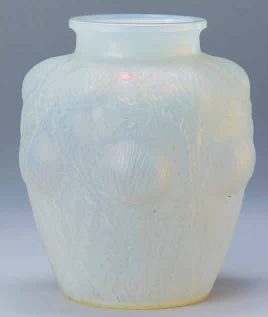 R. Lalique Domremy Vase