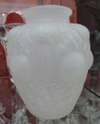R. Lalique Domremy Vase