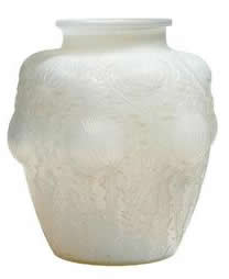 R. Lalique Domremy Vase