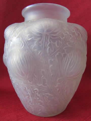 R. Lalique Domremy Vase