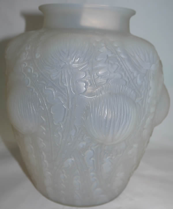 R. Lalique Domremy Vase