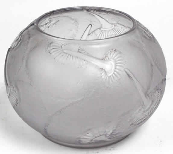 R. Lalique Du Barry Box Bottom