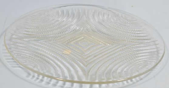 R. Lalique Ecumes Plate