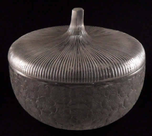 R. Lalique Eglantines Box