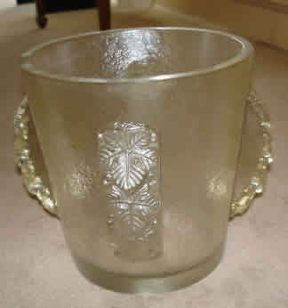 R. Lalique Epernay Seau A Glace