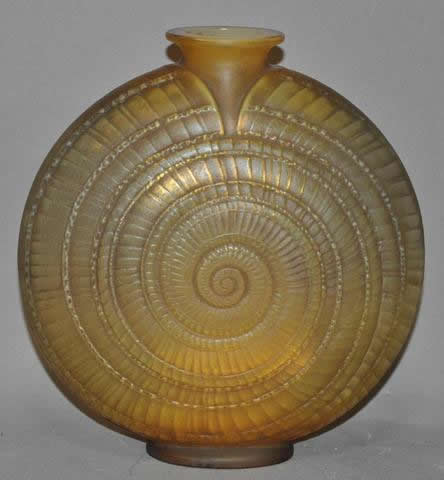 R. Lalique Escargot Vase