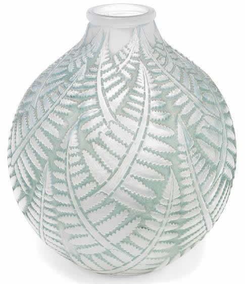 R. Lalique Espalion Vase