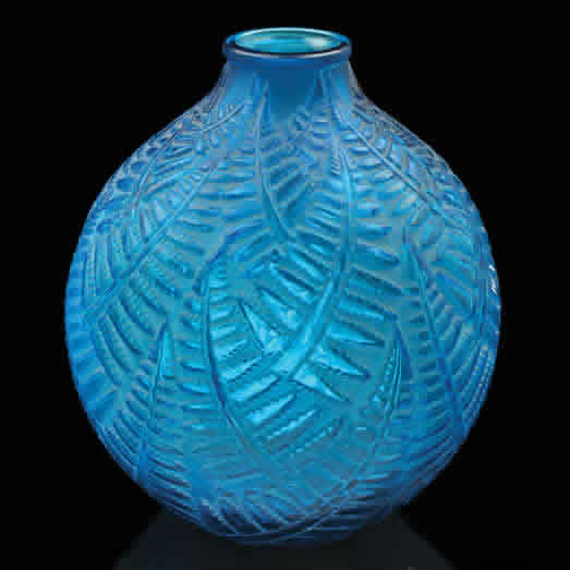 R. Lalique Espalion Vase