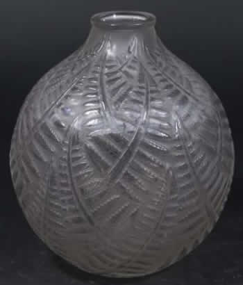 R. Lalique Espalion Vase