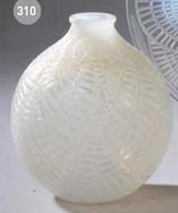 R. Lalique Espalion Vase