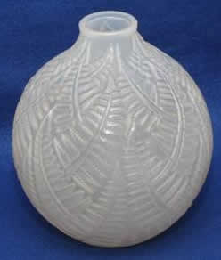 R. Lalique Espalion Vase