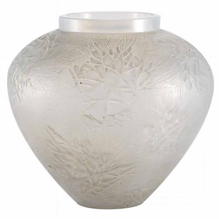 R. Lalique Esterel Vase