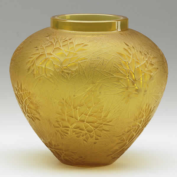 R. Lalique Esterel Vase