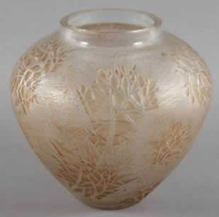 R. Lalique Esterel Vase