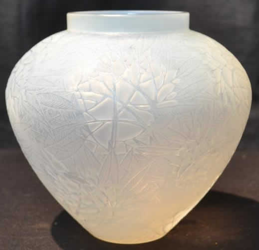 R. Lalique Esterel Vase
