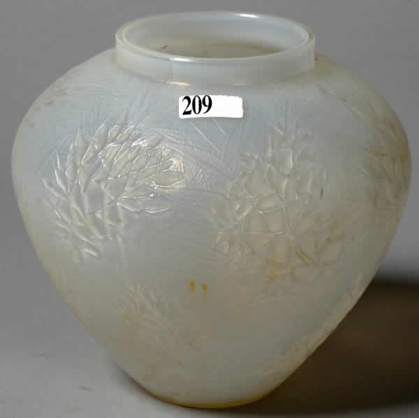 R. Lalique Esterel Vase