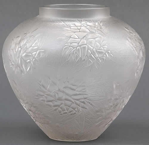 R. Lalique Esterel Vase
