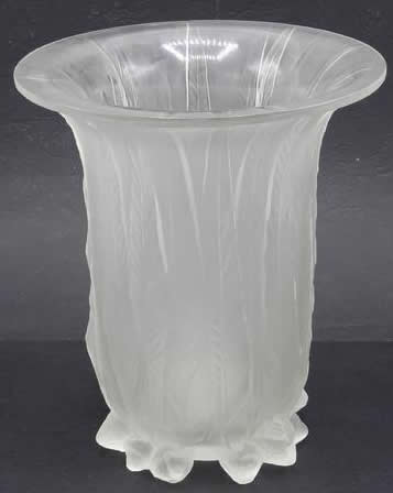 R. Lalique Eucalyptus Vase