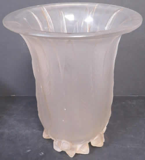 R. Lalique Eucalyptus Vase