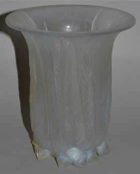R. Lalique Eucalyptus Vase