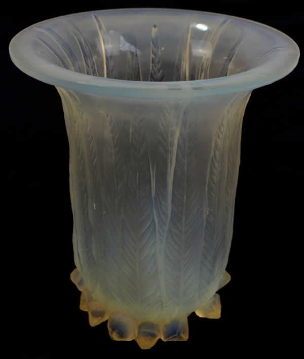R. Lalique Eucalyptus Vase