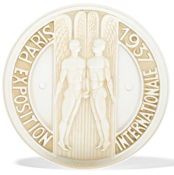 R. Lalique Exposition Internationale Paris 1937 Medallion