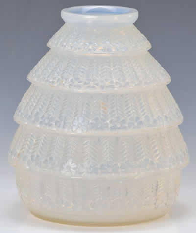 R. Lalique Ferrieres Vase