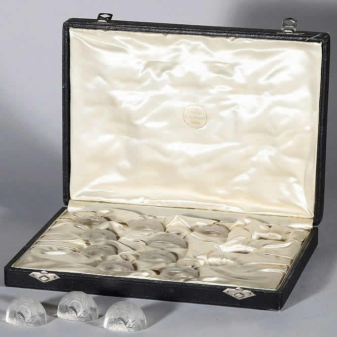 R. Lalique Feuilles Card Holder