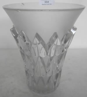 R. Lalique Feuilles Vase